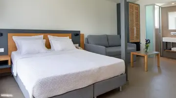 Forum Suites
