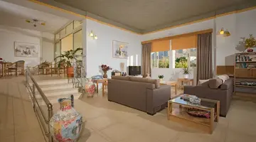 Fotis Studios And Apartments