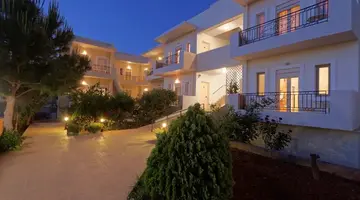 Fotis Studios And Apartments