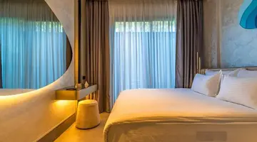 FOUR HILLS HOTEL