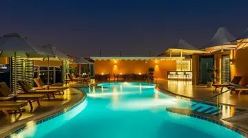 FOUR POINTS BY SHERATON BUR DUBAI