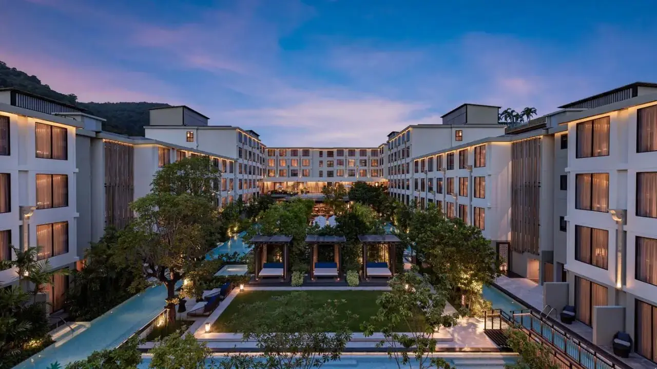 Four Points by Sheraton Phuket Patong Beach Resort