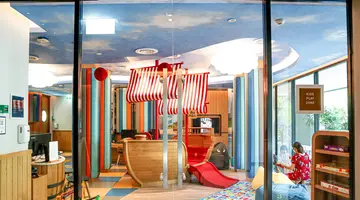 Four Points by Sheraton Phuket Patong Beach Resort