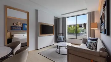 Four Points by Sheraton Phuket Patong Beach Resort