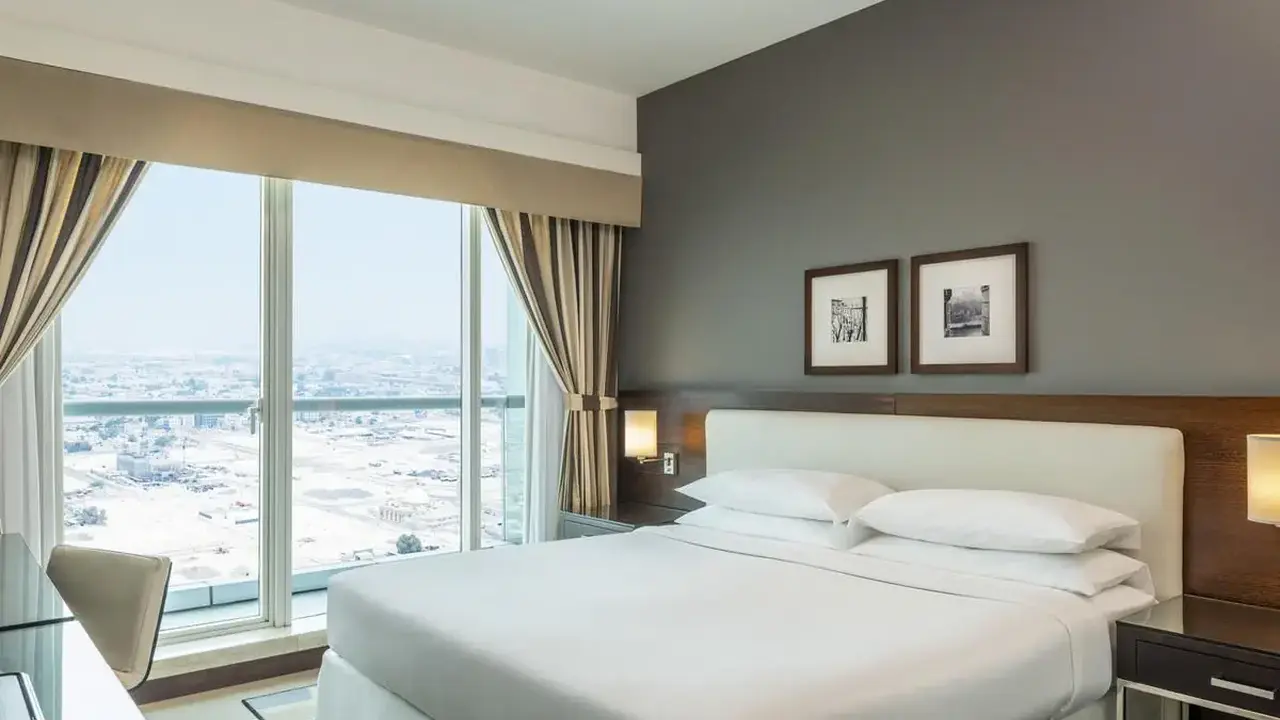 FOUR POINTS BY SHERATON Sheikh Zayed Road