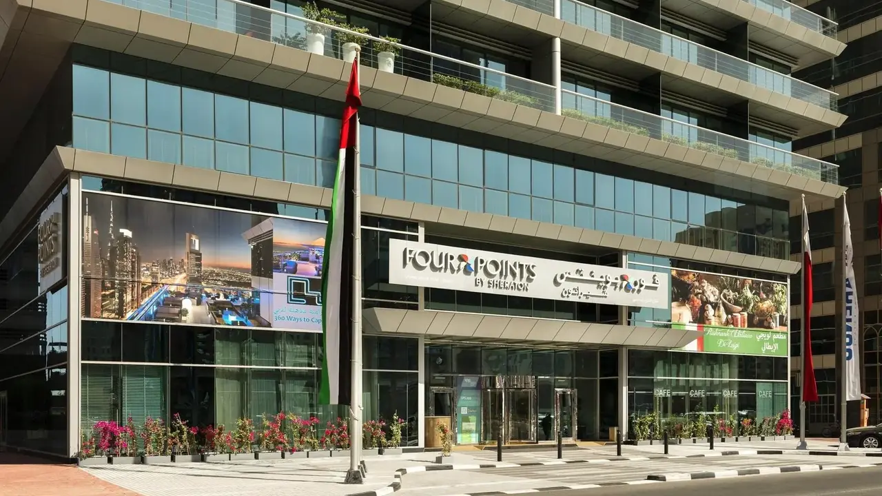 FOUR POINTS BY SHERATON Sheikh Zayed Road