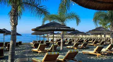 Four Seasons Hotel