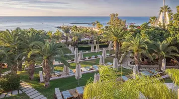 Four Seasons Hotel