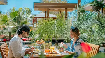 Four Seasons Hotel