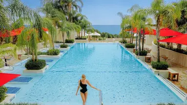 Four Seasons Hotel