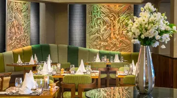 Four Seasons Hotel