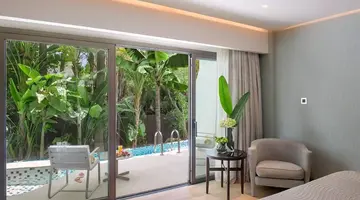 Four Seasons Hotel
