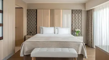 Four Seasons Hotel