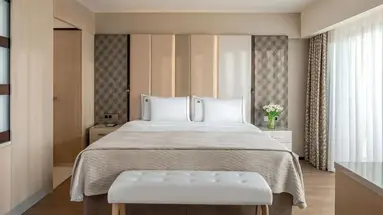 Four Seasons Hotel