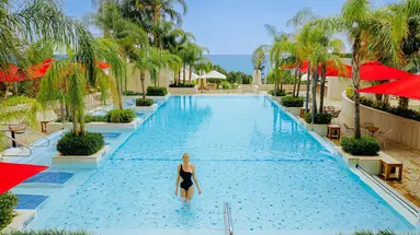 Four Seasons Hotel