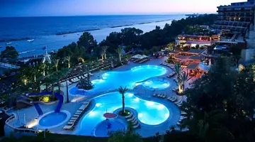 Four Seasons Hotel