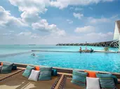 Four Seasons Resort At Landaa Giraavaru