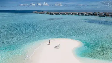 FOUR SEASONS RESORT MALDIVES AT LANDAA GIRAAVARU