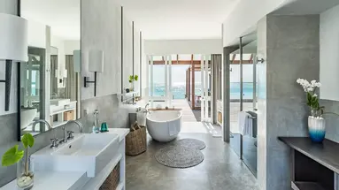 FOUR SEASONS RESORT MALDIVES AT LANDAA GIRAAVARU