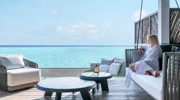 FOUR SEASONS RESORT MALDIVES AT LANDAA GIRAAVARU