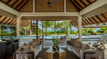 FOUR SEASONS RESORT MALDIVES AT LANDAA GIRAAVARU