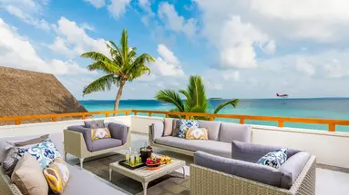 FOUR SEASONS RESORT MALDIVES AT LANDAA GIRAAVARU