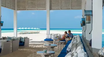 FOUR SEASONS RESORT MALDIVES AT LANDAA GIRAAVARU