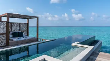 FOUR SEASONS RESORT MALDIVES AT LANDAA GIRAAVARU
