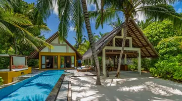 FOUR SEASONS RESORT MALDIVES AT LANDAA GIRAAVARU