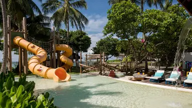 FOUR SEASONS RESORT MALDIVES AT LANDAA GIRAAVARU