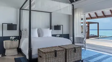 FOUR SEASONS RESORT MALDIVES AT LANDAA GIRAAVARU