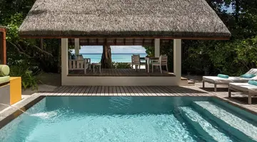 FOUR SEASONS RESORT MALDIVES AT LANDAA GIRAAVARU