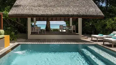 FOUR SEASONS RESORT MALDIVES AT LANDAA GIRAAVARU