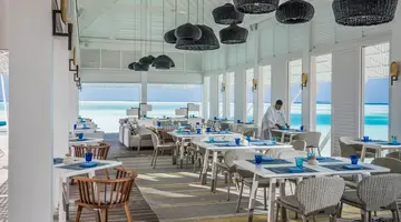 FOUR SEASONS RESORT MALDIVES AT LANDAA GIRAAVARU