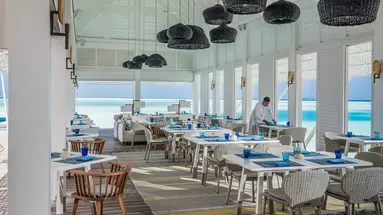 FOUR SEASONS RESORT MALDIVES AT LANDAA GIRAAVARU
