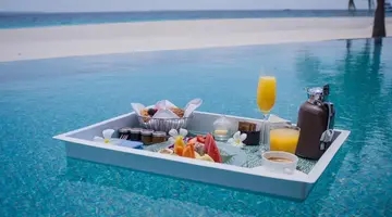 FOUR SEASONS RESORT MALDIVES AT LANDAA GIRAAVARU