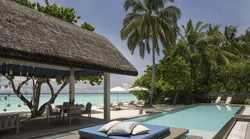 FOUR SEASONS RESORT MALDIVES AT LANDAA GIRAAVARU