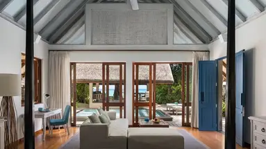 FOUR SEASONS RESORT MALDIVES AT LANDAA GIRAAVARU
