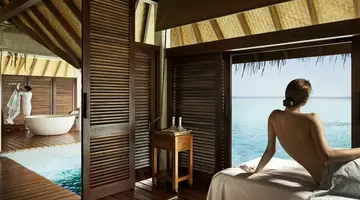 FOUR SEASONS RESORT MALDIVES AT LANDAA GIRAAVARU