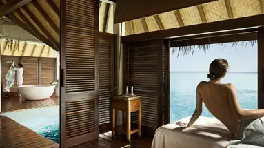 FOUR SEASONS RESORT MALDIVES AT LANDAA GIRAAVARU