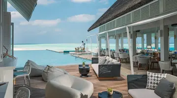 FOUR SEASONS RESORT MALDIVES AT LANDAA GIRAAVARU