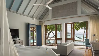 FOUR SEASONS RESORT MALDIVES AT LANDAA GIRAAVARU