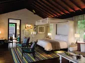 FOUR SEASONS RESORT SEYCHELLES