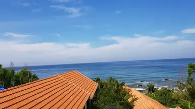 FREE BEACH RESORT
