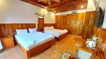 FREE BEACH RESORT