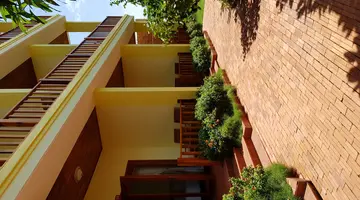 FREE BEACH RESORT