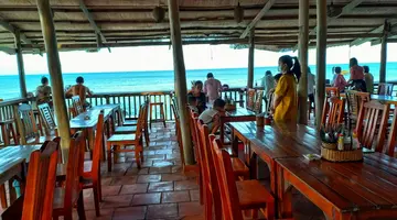 FREE BEACH RESORT