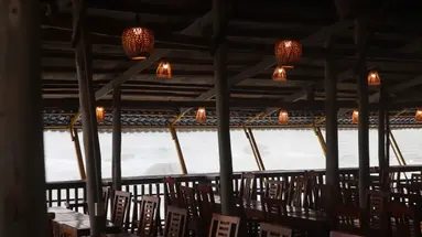 FREE BEACH RESORT