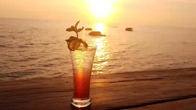 FREE BEACH RESORT