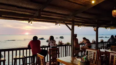 FREE BEACH RESORT